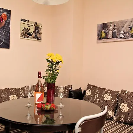 Varna Sea Garden Apartment
